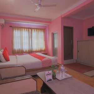 Oyo 789 Hotel Shivam Plaza